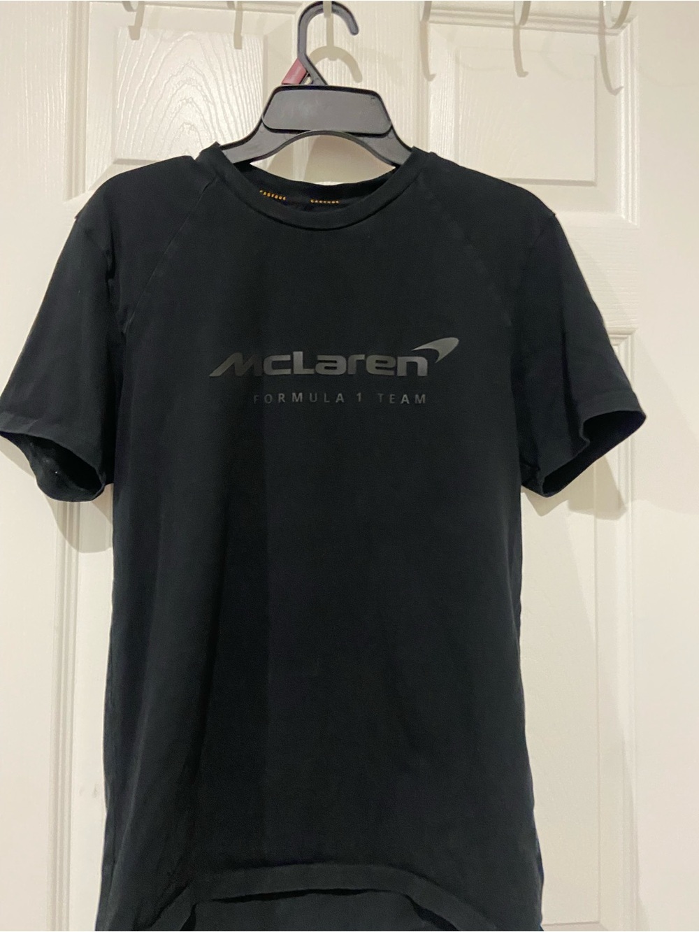 Castore Men's Short-Sleeve Logo Tee in Black